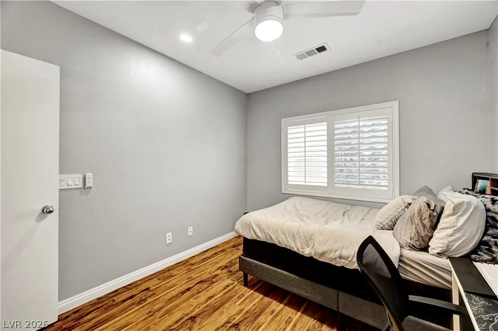 1737 Balsam Mist, Las Vegas, NV 89183