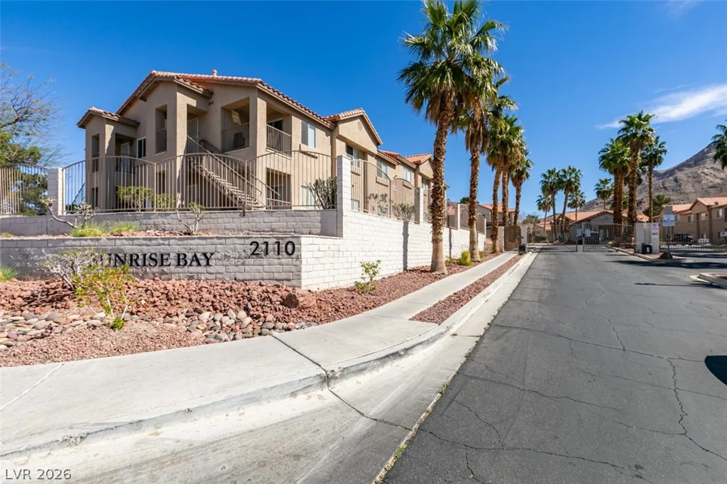 2110 Los Feliz, Las Vegas, NV 89156