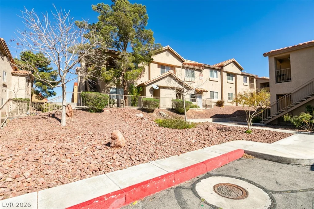 2110 Los Feliz, Las Vegas, NV 89156
