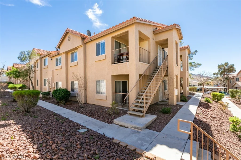 2110 Los Feliz, Las Vegas, NV 89156