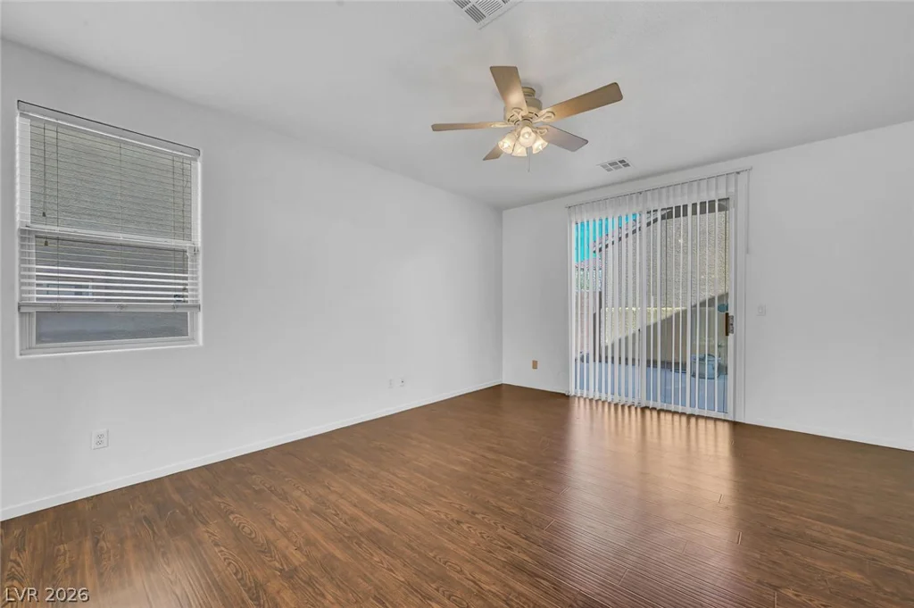 8803 Salvestrin Point, Las Vegas, NV 89148