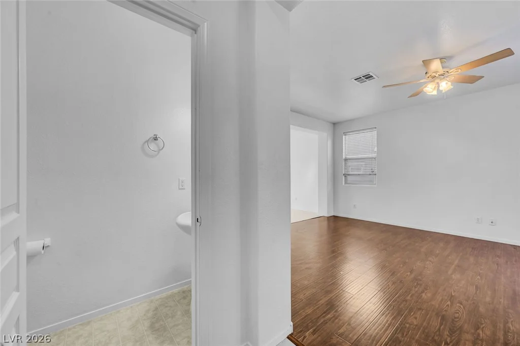 8803 Salvestrin Point, Las Vegas, NV 89148