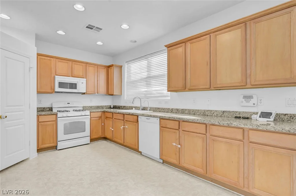 8803 Salvestrin Point, Las Vegas, NV 89148