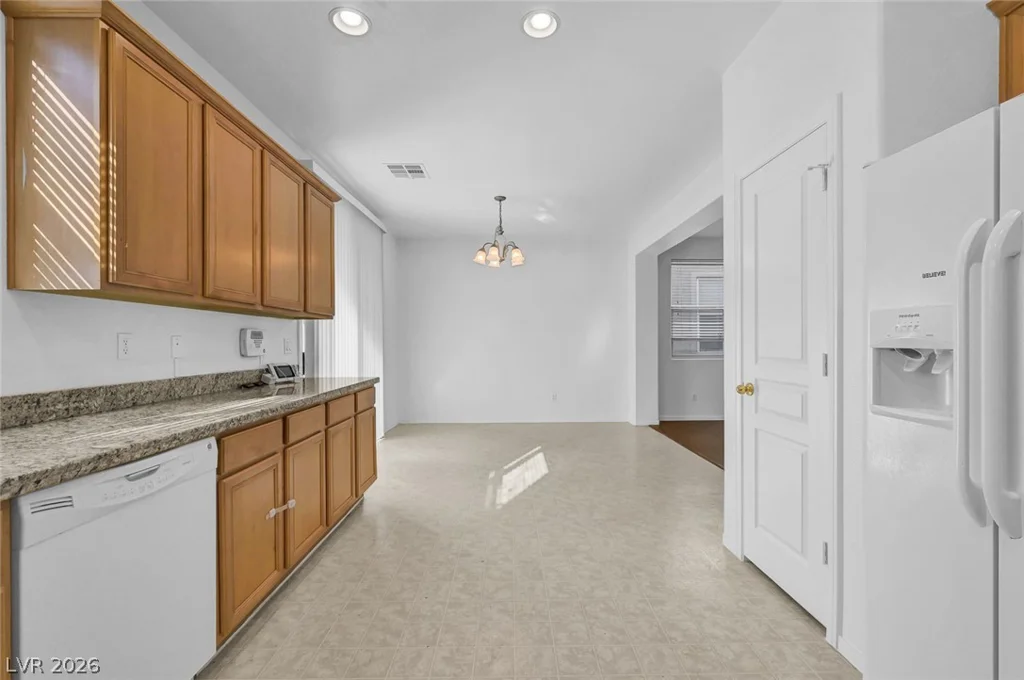 8803 Salvestrin Point, Las Vegas, NV 89148
