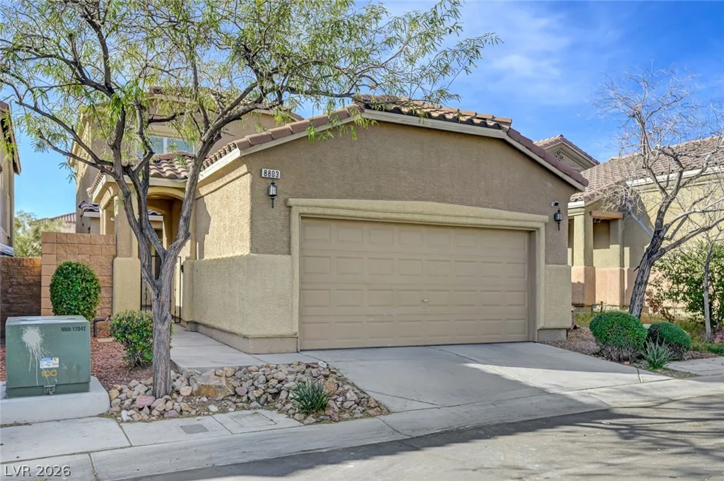 8803 Salvestrin Point, Las Vegas, NV 89148