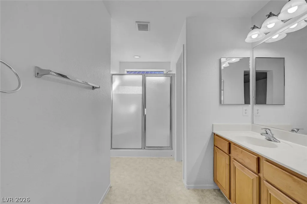 8803 Salvestrin Point, Las Vegas, NV 89148