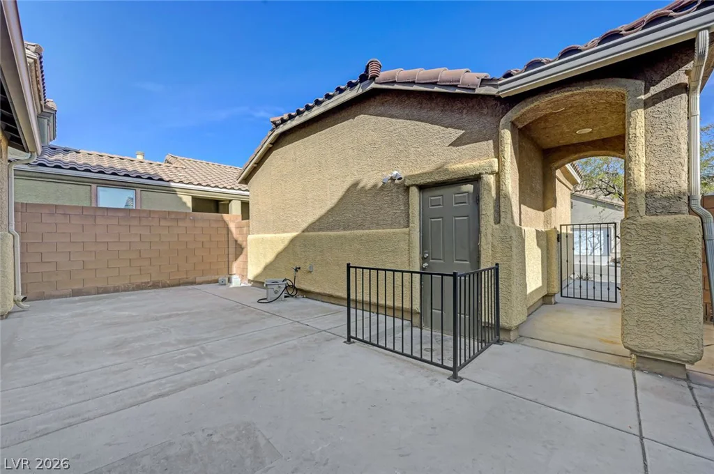8803 Salvestrin Point, Las Vegas, NV 89148