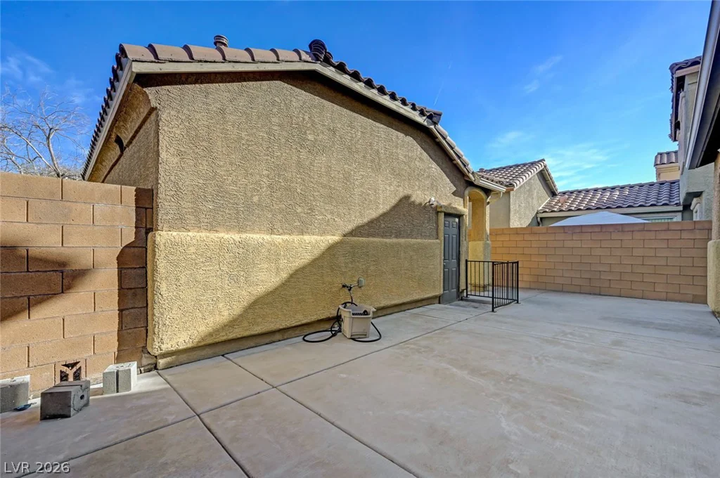 8803 Salvestrin Point, Las Vegas, NV 89148