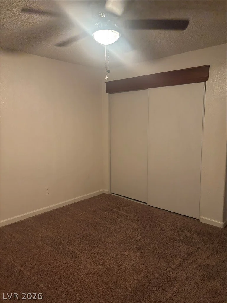 220 Mission Newport, Las Vegas, NV 89107