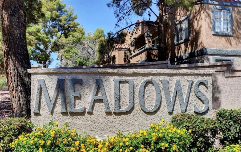 220 Mission Newport, Las Vegas, NV 89107