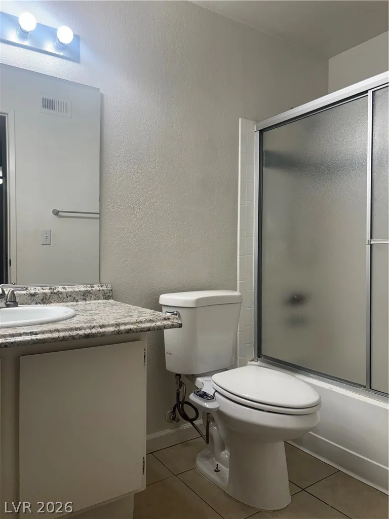 220 Mission Newport, Las Vegas, NV 89107