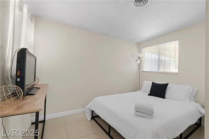 1012 Jessica, Las Vegas, NV 89104