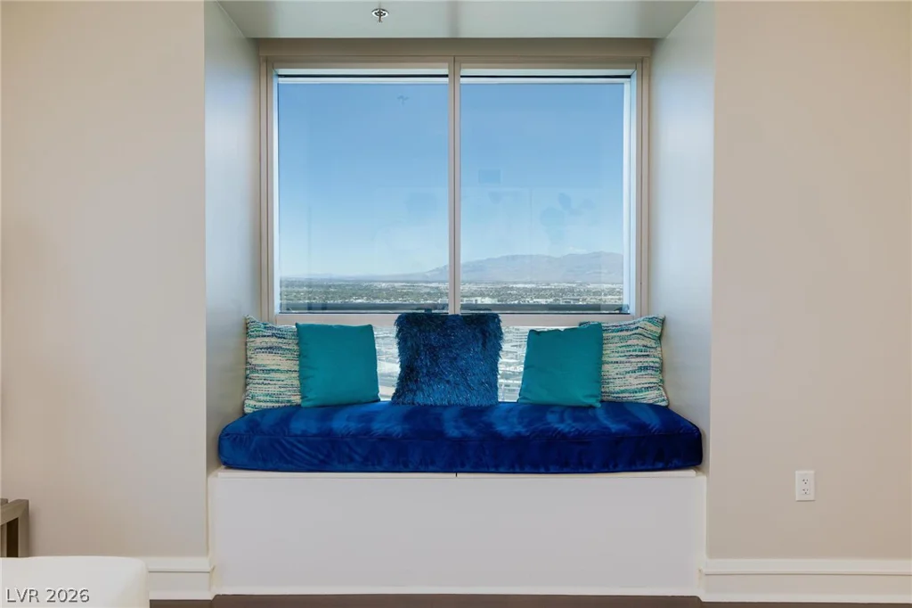 2700 Las Vegas, Las Vegas, NV 89109