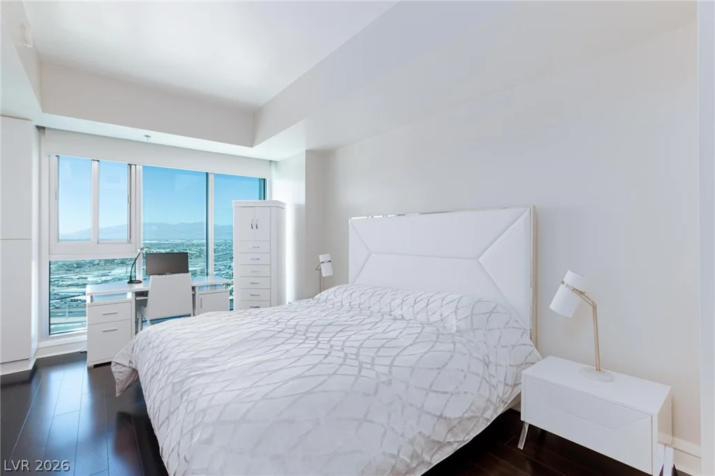 2700 Las Vegas, Las Vegas, NV 89109