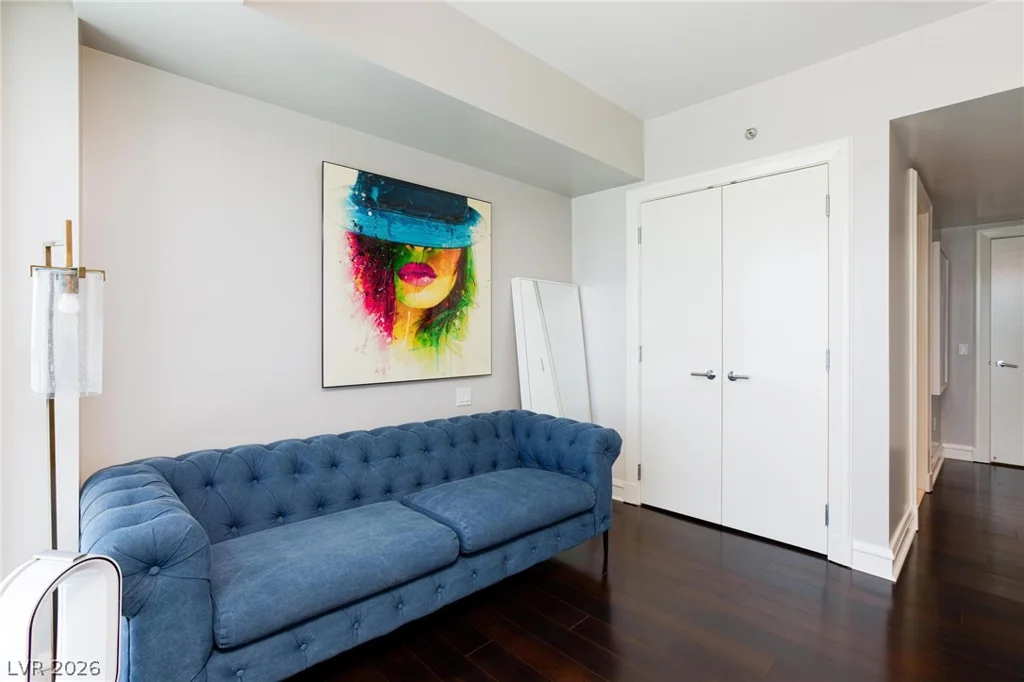 2700 Las Vegas, Las Vegas, NV 89109