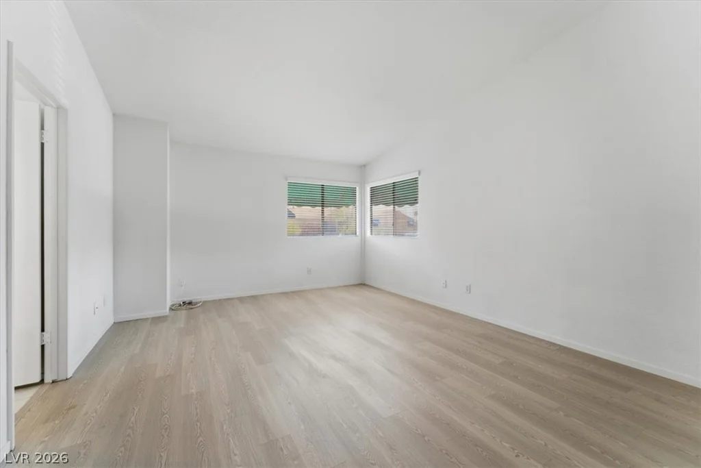 2220 Pine Breeze, Las Vegas, NV 89119