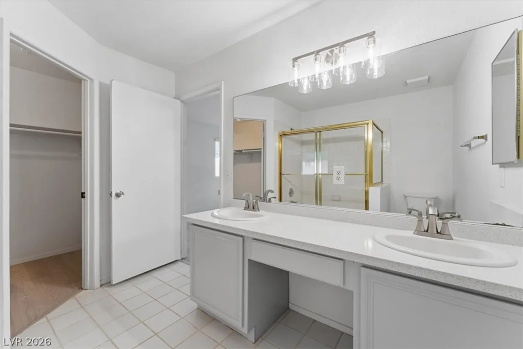 2220 Pine Breeze, Las Vegas, NV 89119