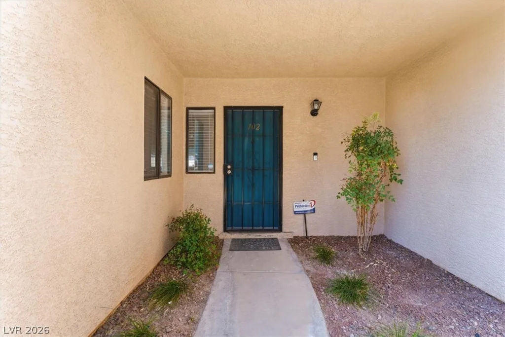 2220 Pine Breeze, Las Vegas, NV 89119