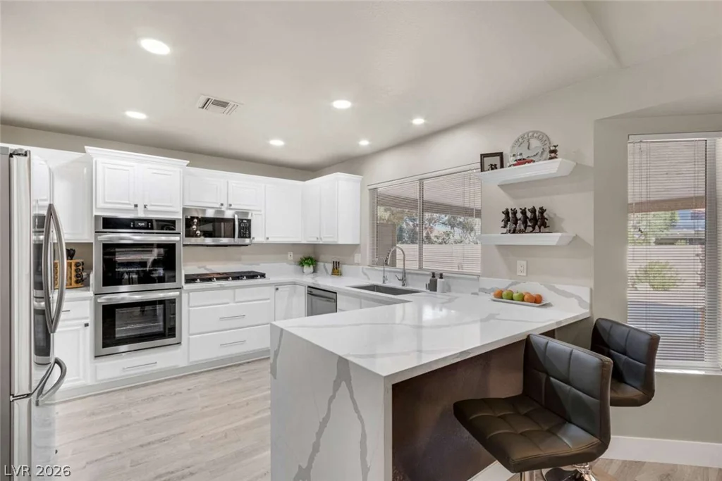 8740 Smokey, Las Vegas, NV 89134