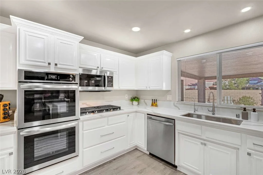 8740 Smokey, Las Vegas, NV 89134