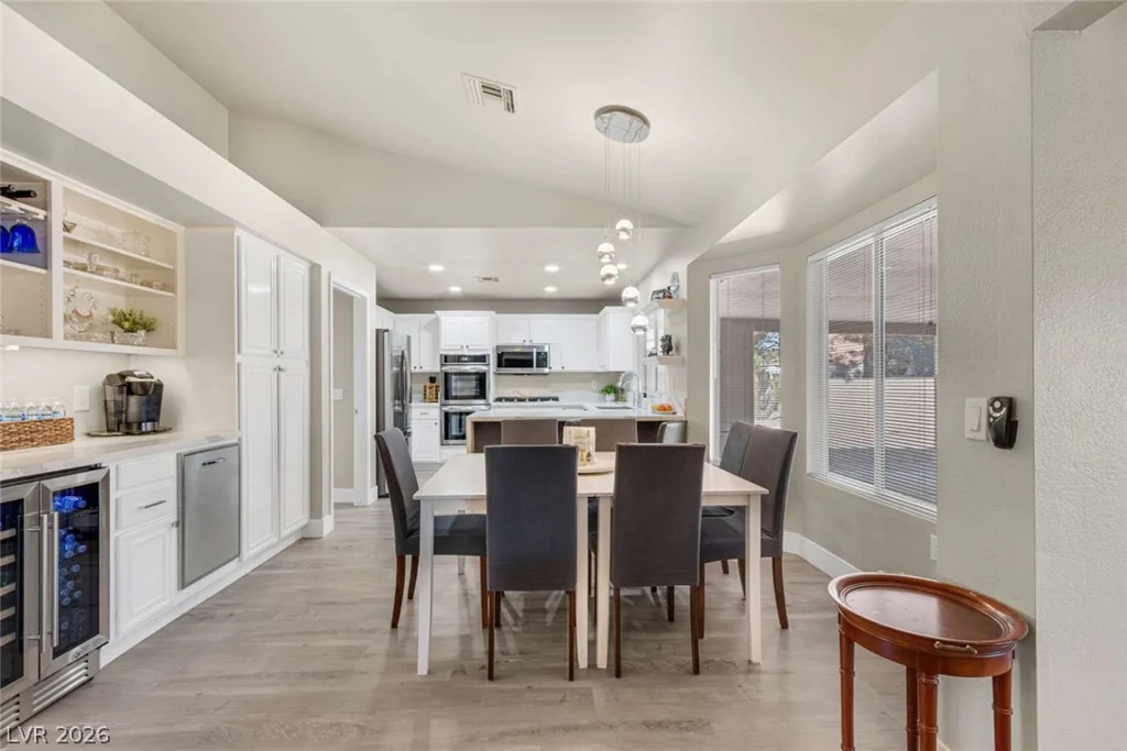 8740 Smokey, Las Vegas, NV 89134