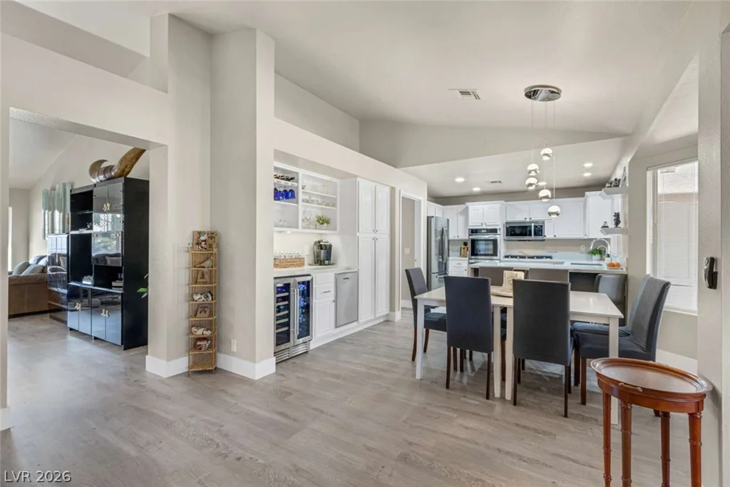 8740 Smokey, Las Vegas, NV 89134