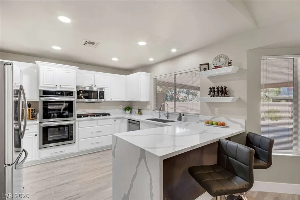 8740 Smokey, Las Vegas, NV 89134