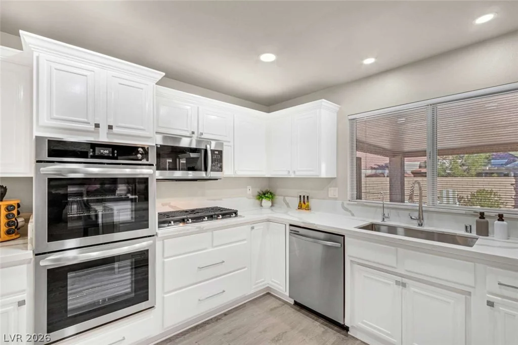 8740 Smokey, Las Vegas, NV 89134