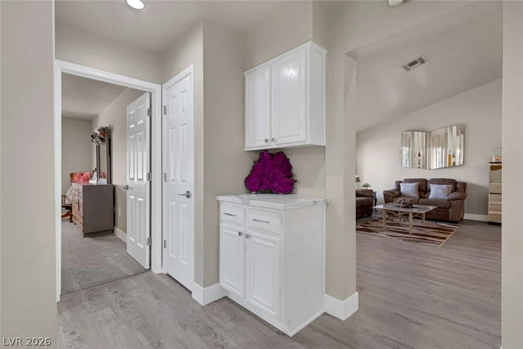 8740 Smokey, Las Vegas, NV 89134