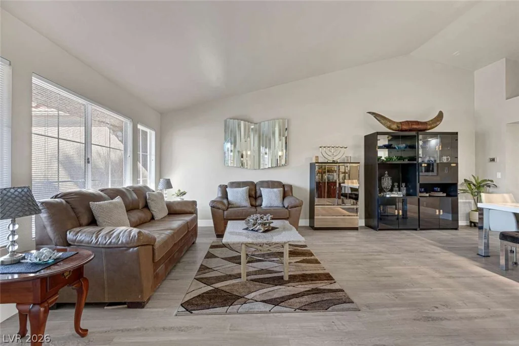 8740 Smokey, Las Vegas, NV 89134