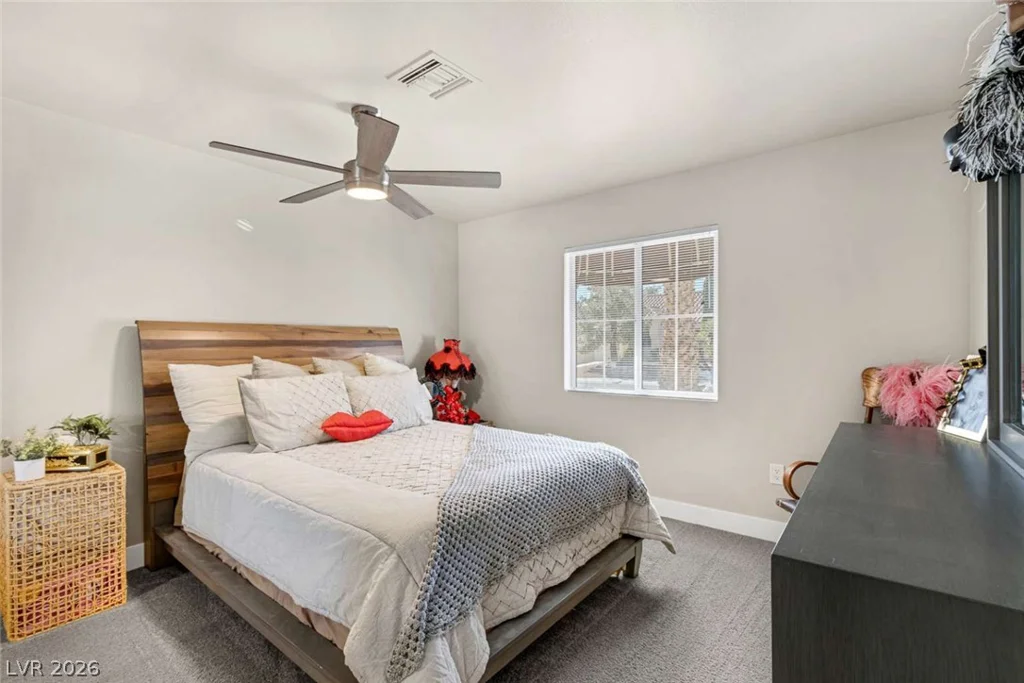 8740 Smokey, Las Vegas, NV 89134