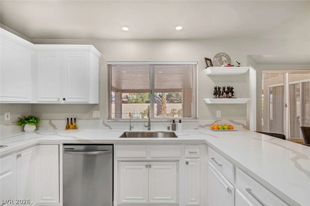 8740 Smokey, Las Vegas, NV 89134
