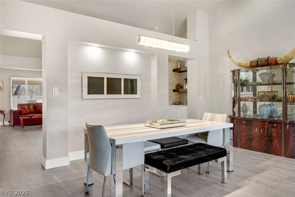 8740 Smokey, Las Vegas, NV 89134