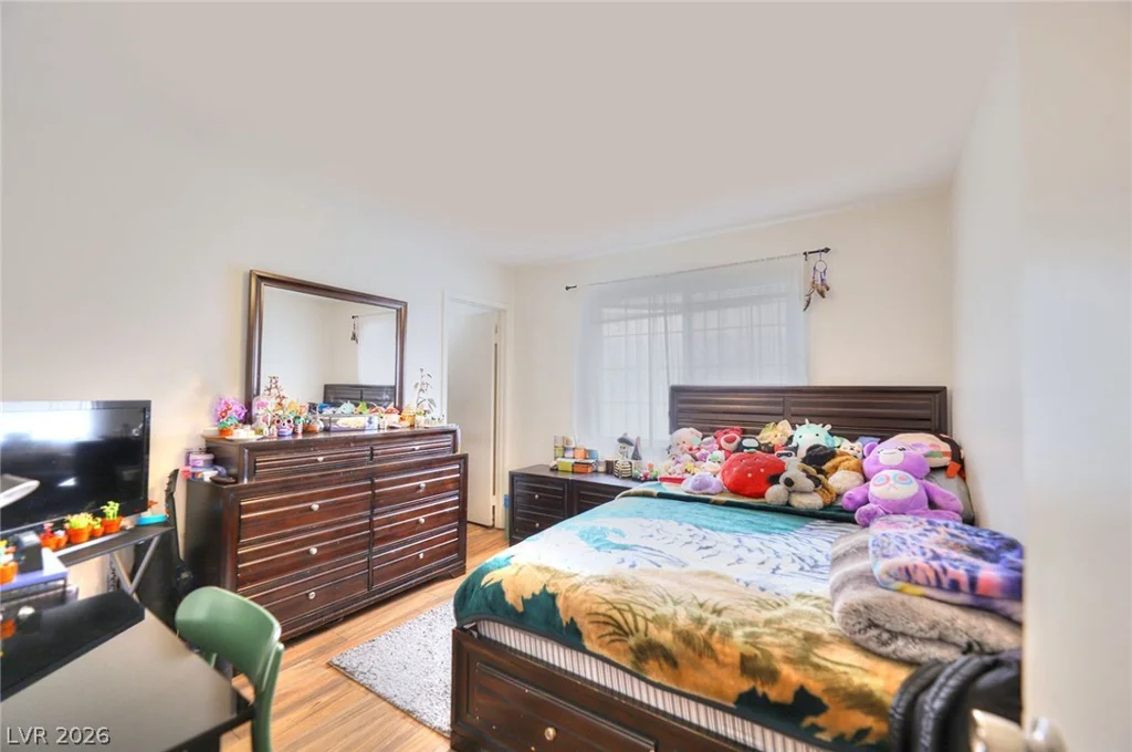 5420 Moonstruck, Las Vegas, NV 89107