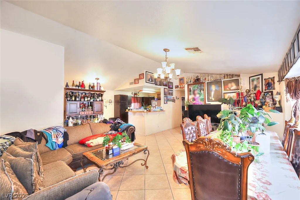 5420 Moonstruck, Las Vegas, NV 89107
