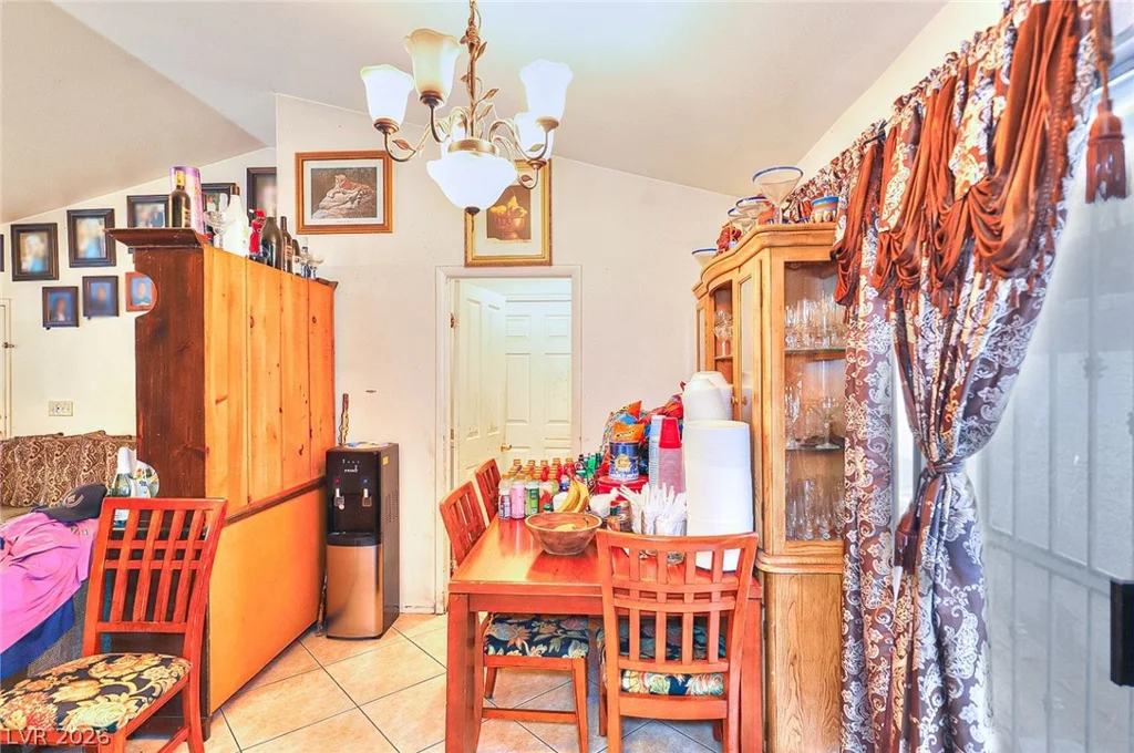 5420 Moonstruck, Las Vegas, NV 89107