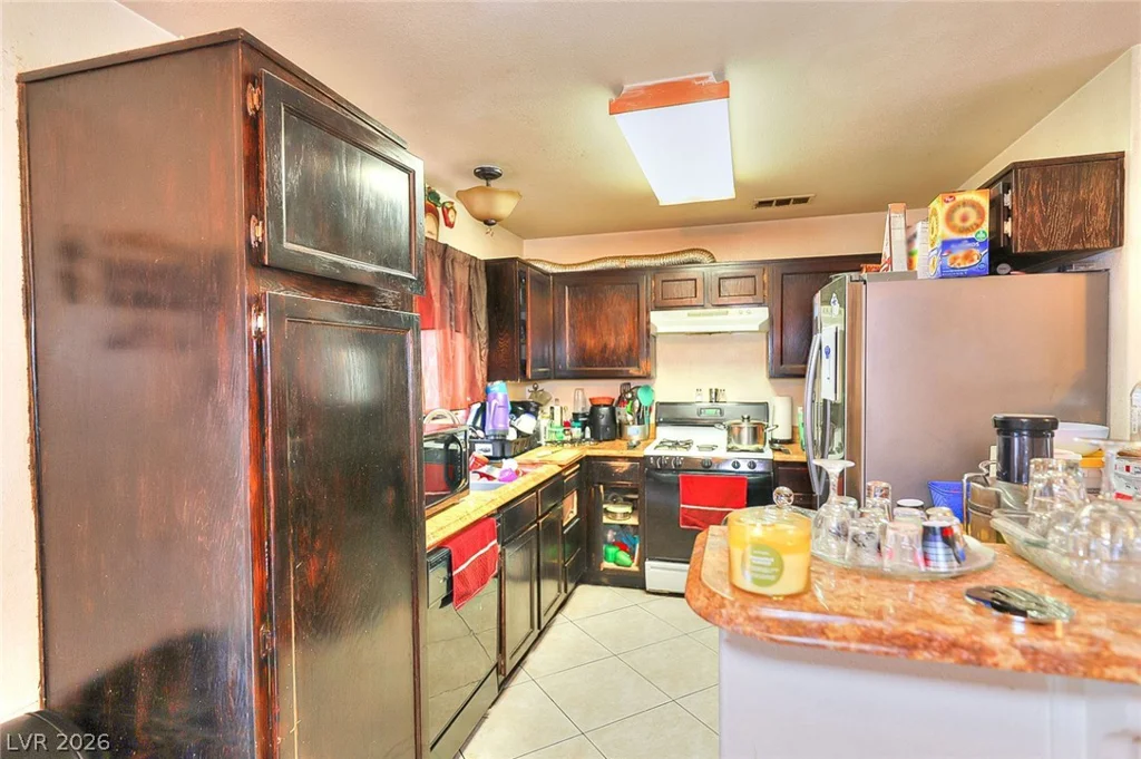 5420 Moonstruck, Las Vegas, NV 89107