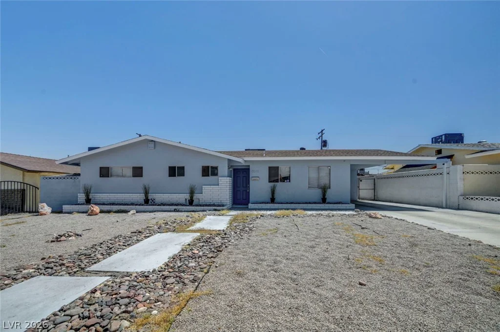 4511 Alpine, Las Vegas, NV 89107