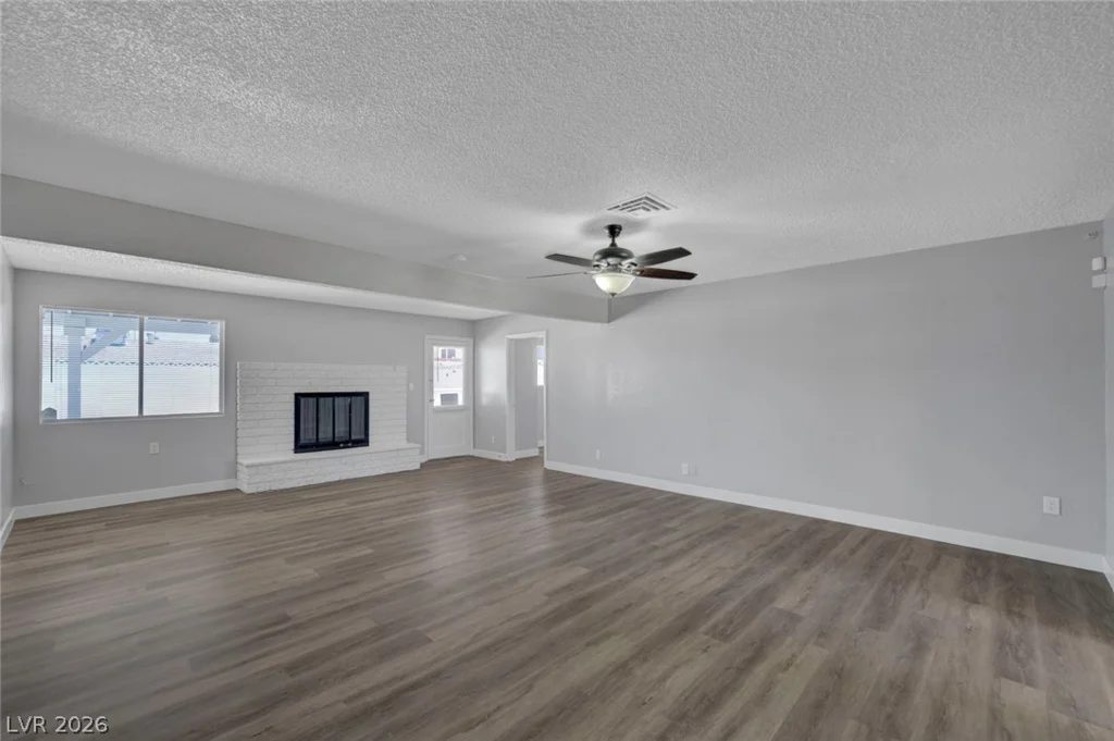 4511 Alpine, Las Vegas, NV 89107
