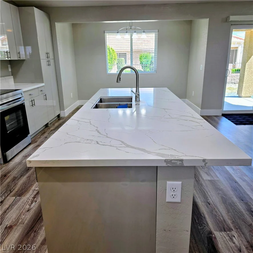 3016 Mount Charleston, Pahrump, NV 89048