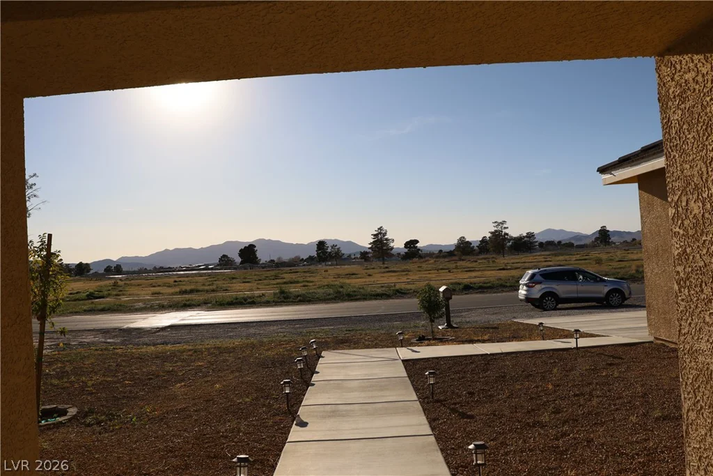 3016 Mount Charleston, Pahrump, NV 89048