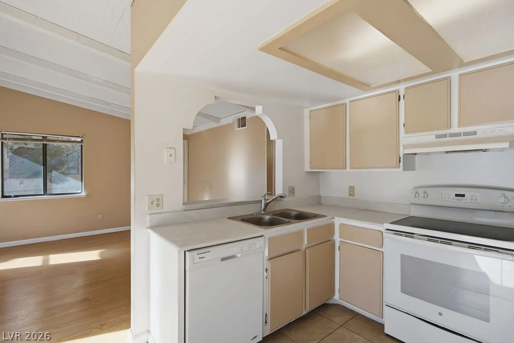4730 Obannon, Las Vegas, NV 89102