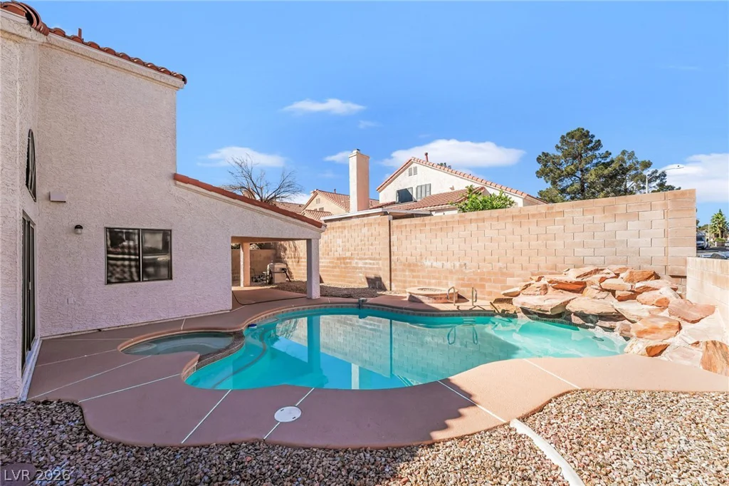 137 Wynntry, Henderson, NV 89074