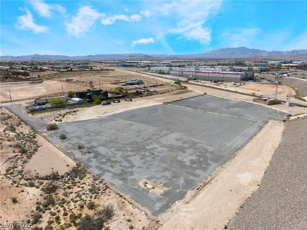 6721 Rogers, Las Vegas, NV 89118
