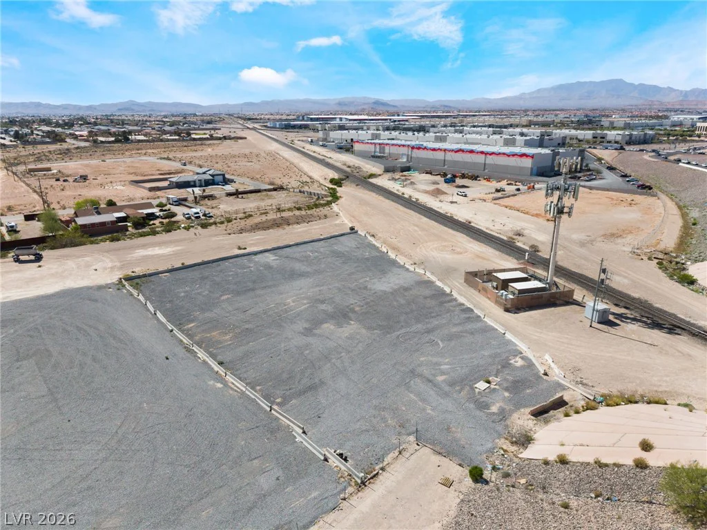 6721 Rogers, Las Vegas, NV 89118