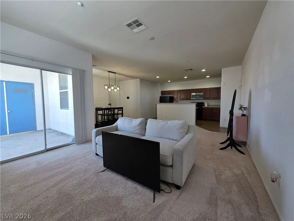 4437 Dover Straight, Las Vegas, NV 89115