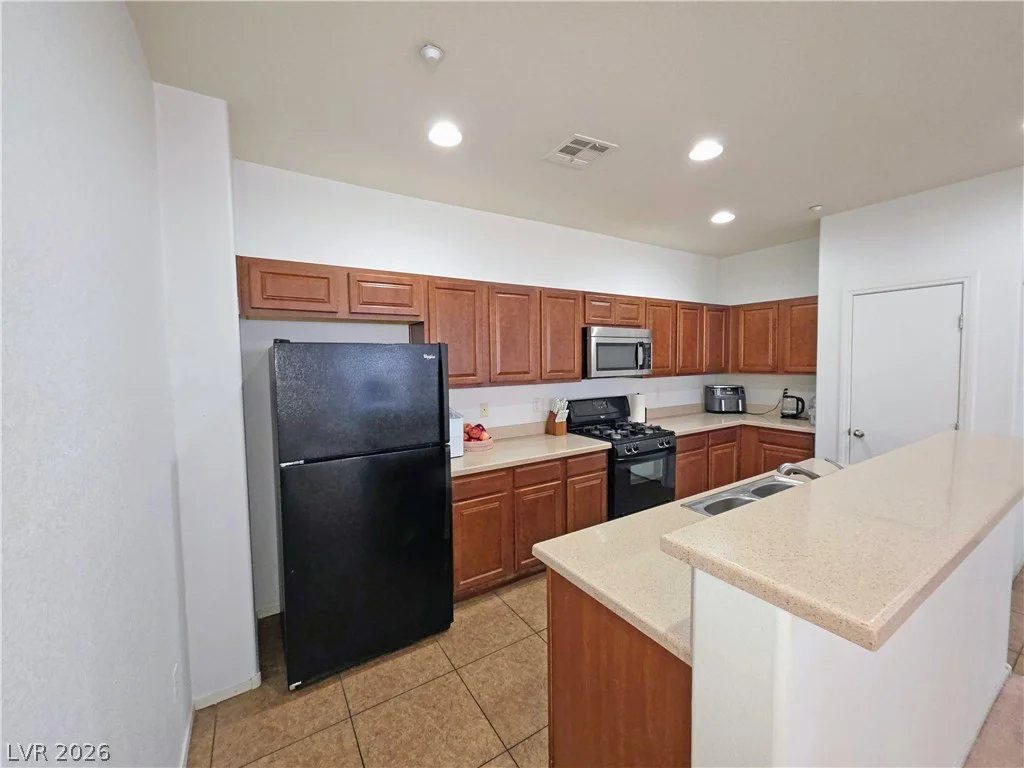4437 Dover Straight, Las Vegas, NV 89115
