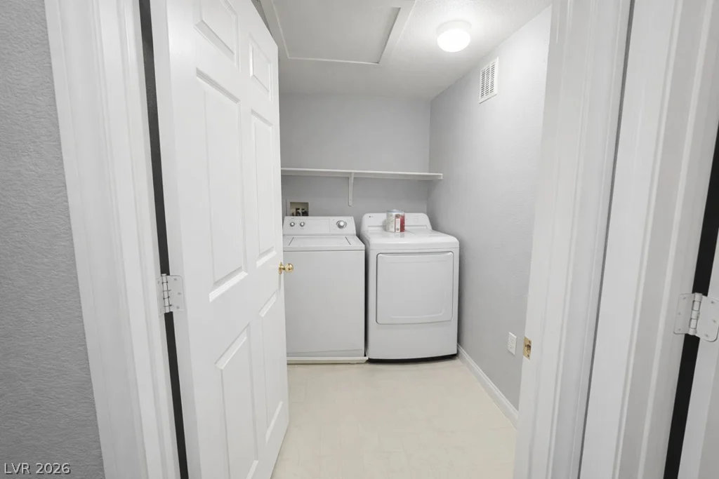 830 Carnegie, Henderson, NV 89052