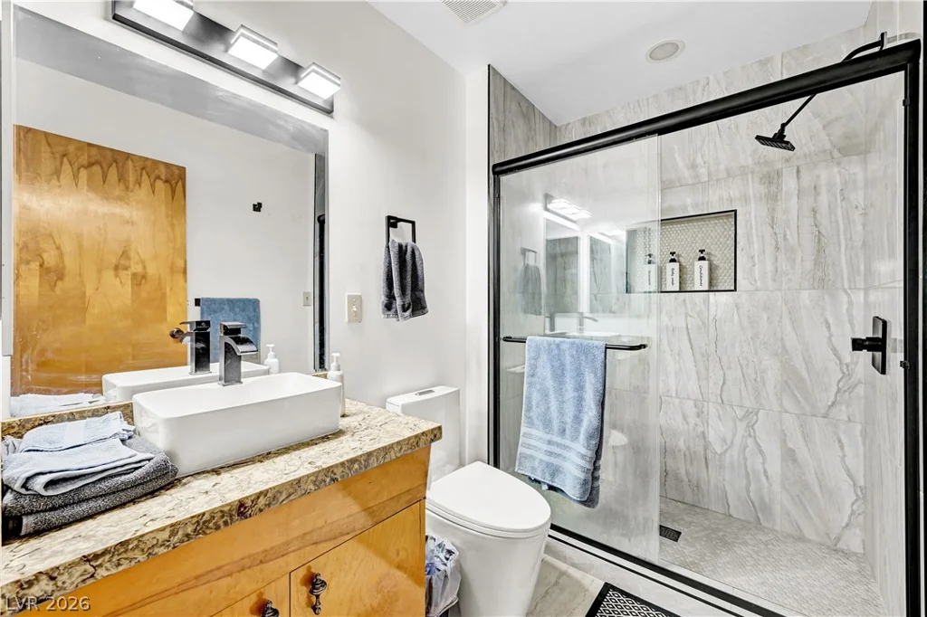 5881 Sandhill, Las Vegas, NV 89120