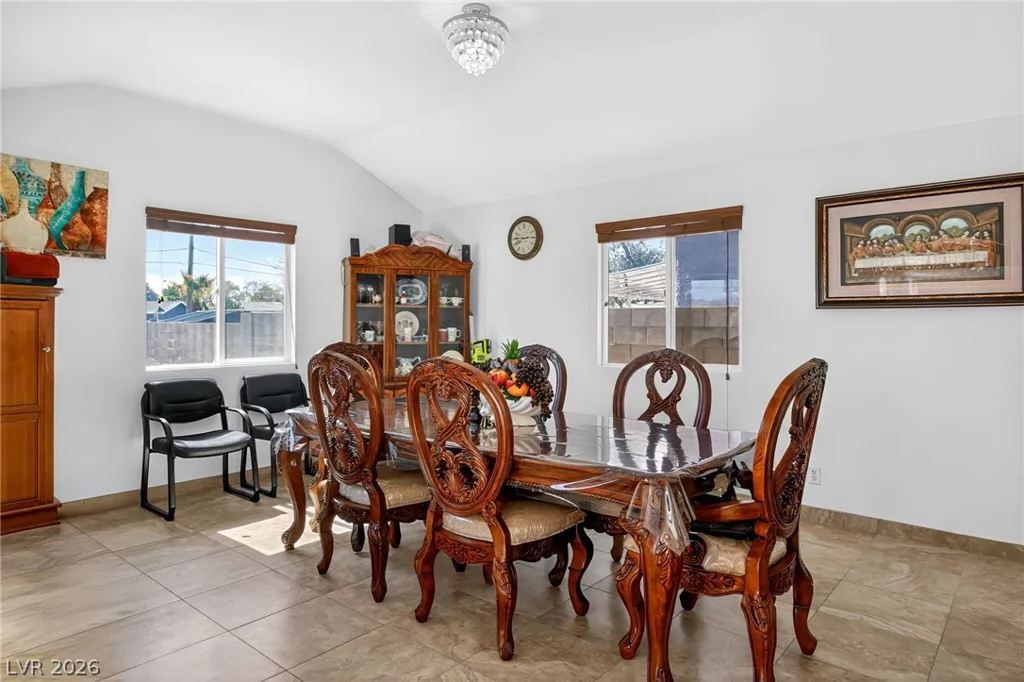 5681 Coaldale, Las Vegas, NV 89110